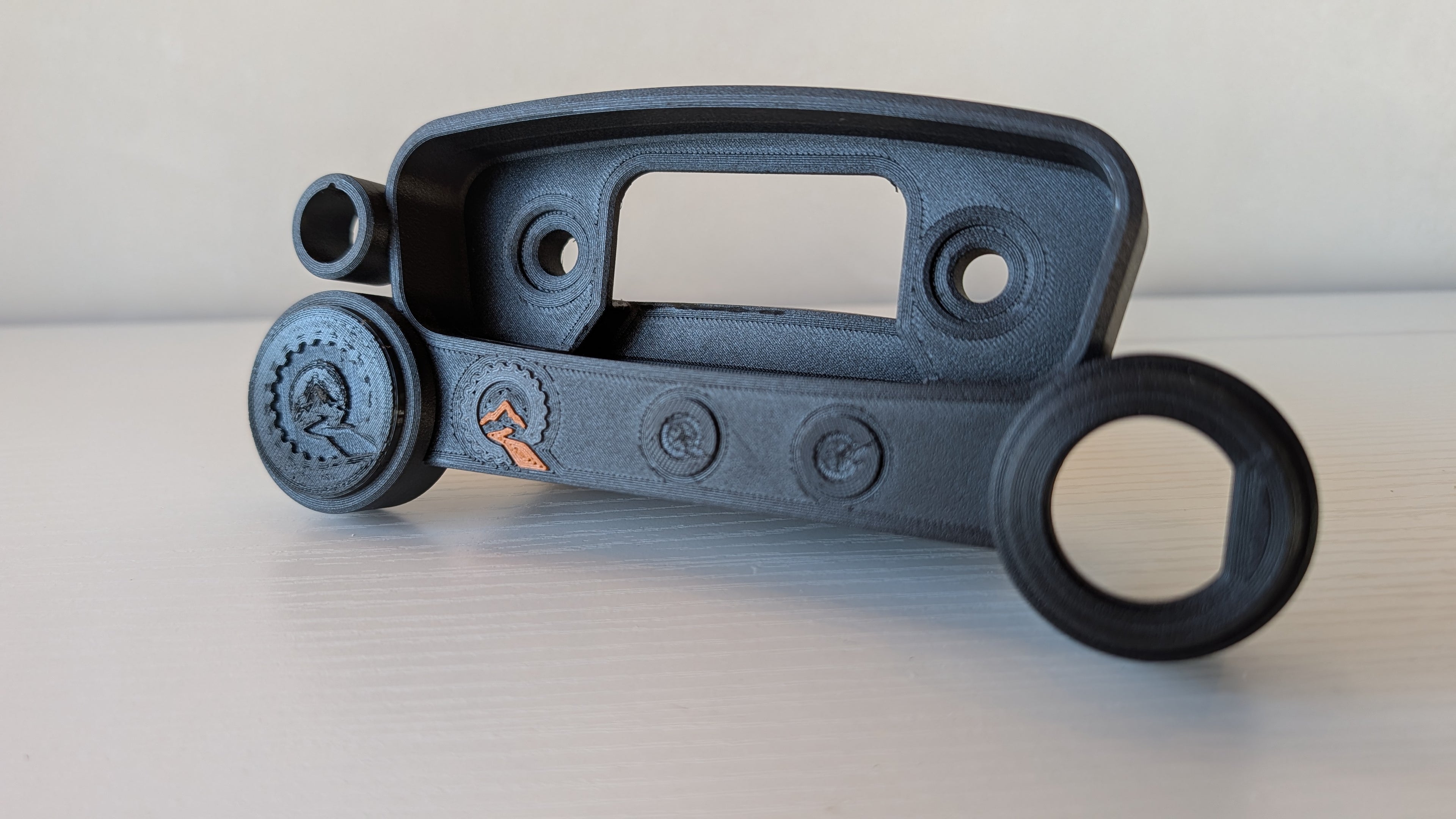 Quinnware dashboard mount kit components laid out